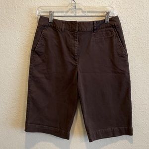Talbots sz 6 Bermuda style brown shorts